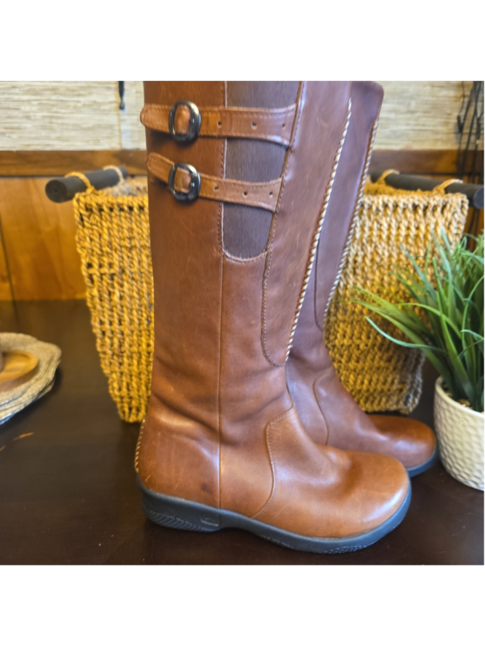 Keen Riding Boots Womens Bern Baby Bern Brown Leather Knee High Wedge Sz 7.5 View 5